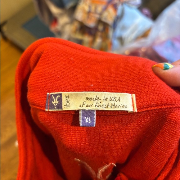 Men's Bright Red Marino Wool Ibex Zip Vest Size XL - Picture 6 of 6